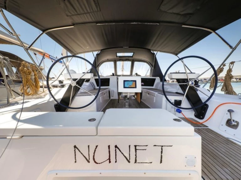 Wynajem Żaglowiec w Biograd na Moru - Dufour Dufour 390 GL