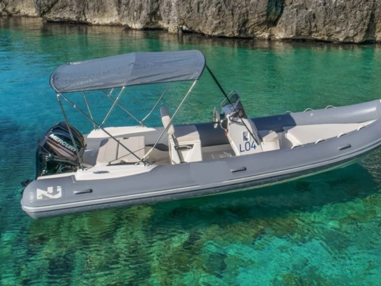 Wynajem Łódż półsztywna w Castro - Nuova Jolly Nuova Jolly 630