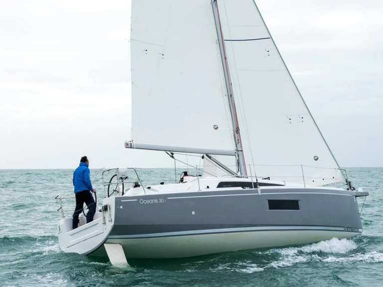 Wynajem Żaglowiec Bénéteau z patentem 