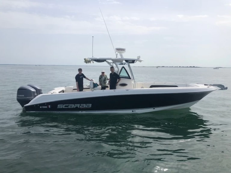 Wynajem Motorówka Wellcraft z patentem 