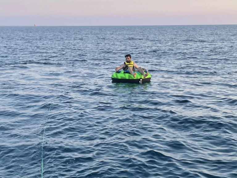 Wynajmij Bénéteau Flyer 6.6 SUNdeck w Bandol