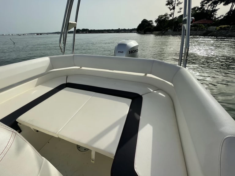 Wynajem Łódż półsztywna w Grand Piquey - Bsc BSC 65