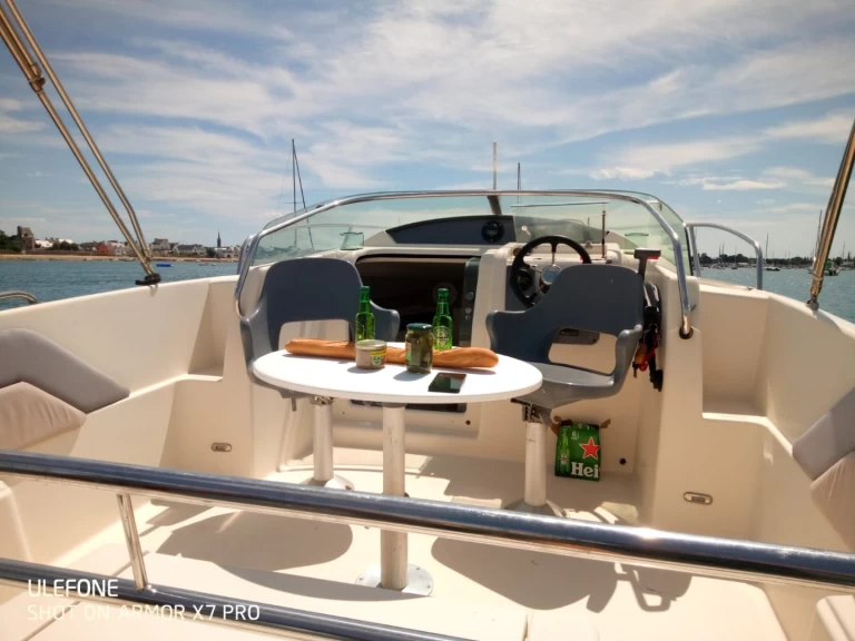 Wynajem Motorówka w Île-Tudy - Kelt Azura 570 Cabin