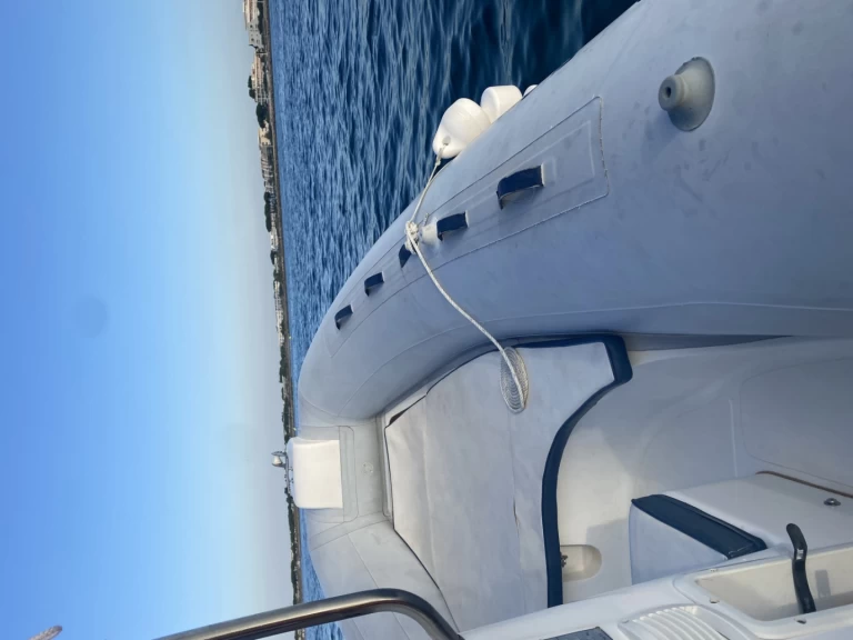 Wynajem Łódż półsztywna w Port-Camargue - Capelli Capelli 625
