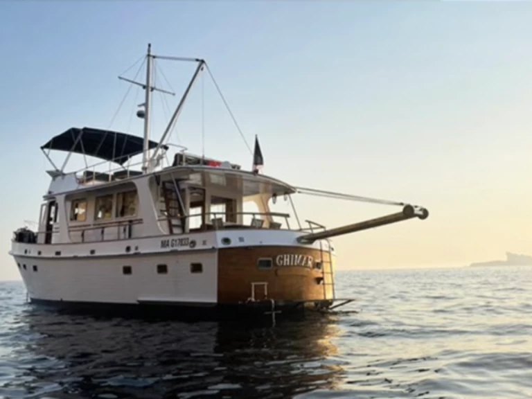 Wynajem Motorówka w Marsylia - Grand Banks Grand Banks 50