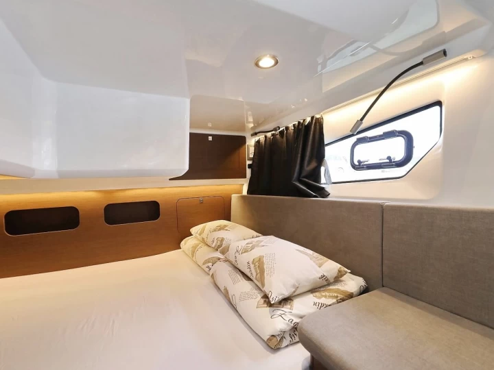 Wynajmij Bénéteau Antares 11 FLY w Biograd na Moru