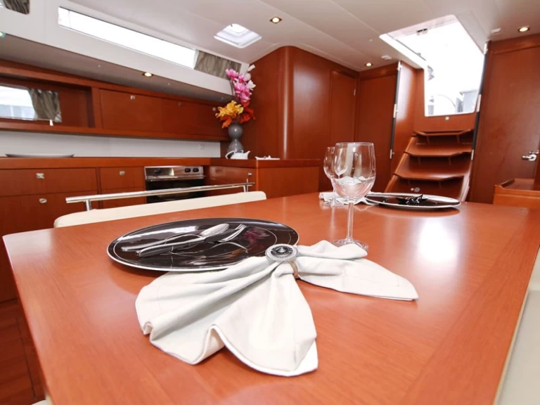 Wynajem Żaglowiec w Sukosan - Bénéteau Oceanis 48