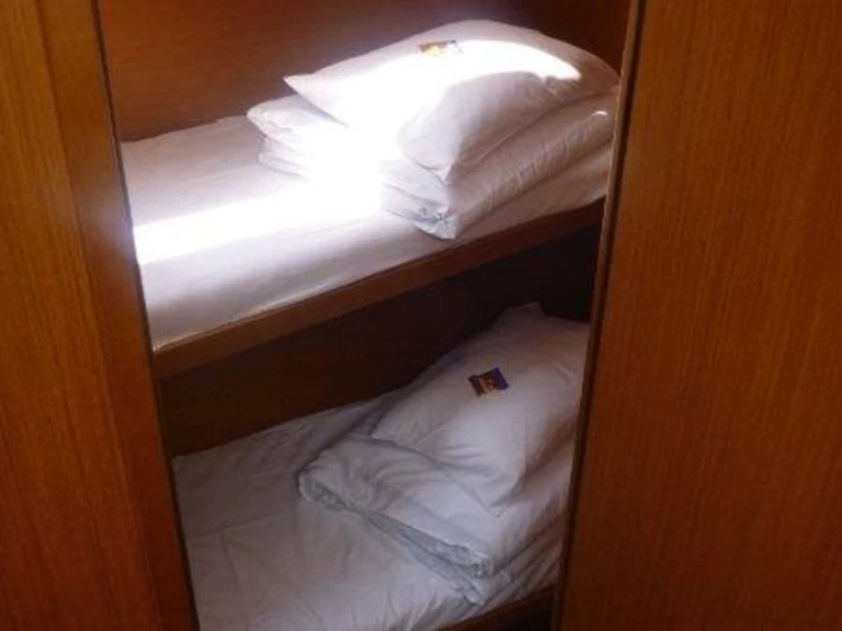 Wynajmij Żaglowiec z lub bez skippera Jeanneau w Sukosan