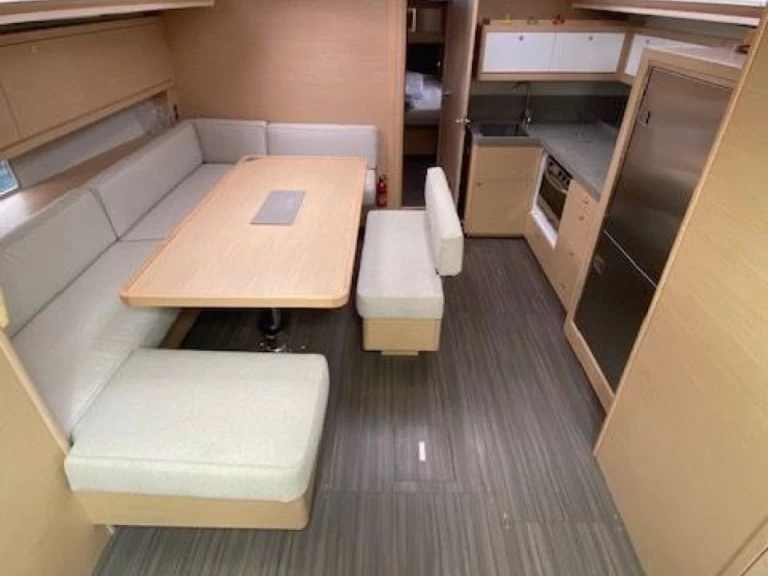 Wynajmij Dufour Dufour 470 w Marsylia