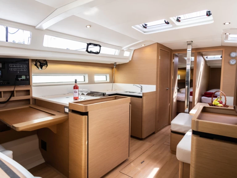 Wynajem łodzi Jeanneau Sun Odyssey 440 w Gouvia na SamBoat 