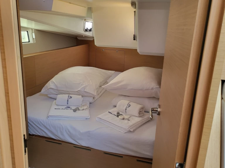 Żaglowiec do wynajmu w Biograd na Moru w najlepszej cenie