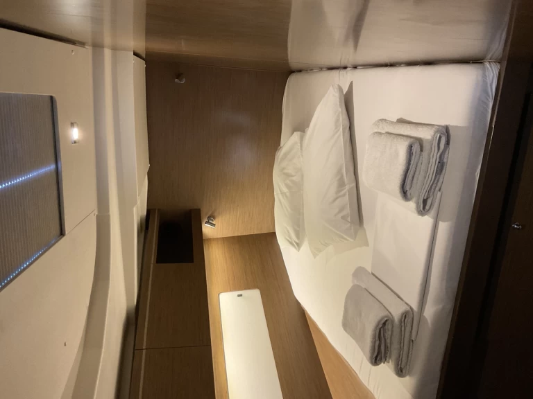 Bénéteau Oceanis 51.1 między profesjonalistami a osobami prywatnymi w Lefkáda