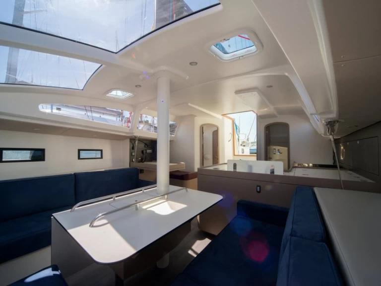 RM RM 1260 między profesjonalistami a osobami prywatnymi w Antibes