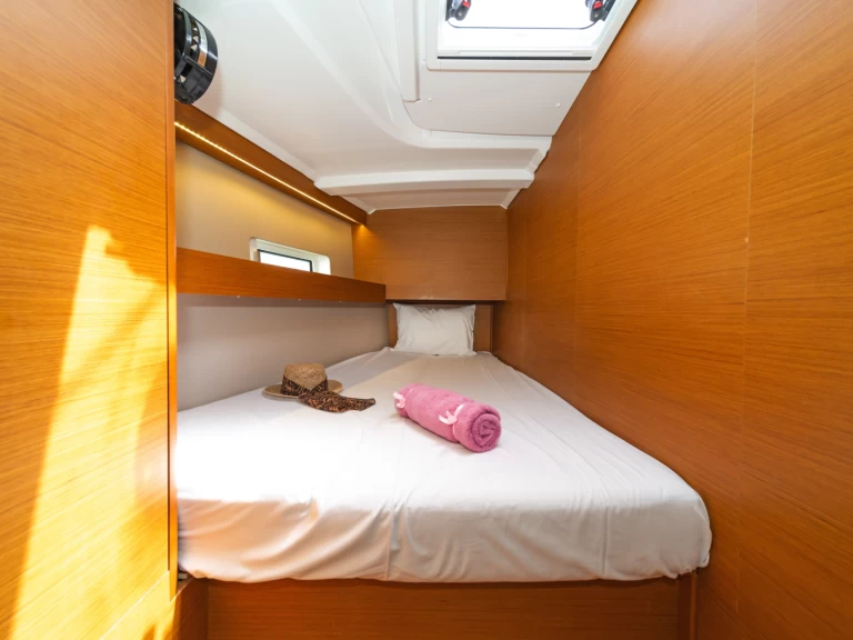 Wynajmij Jeanneau Sun Odyssey 490 w Kos