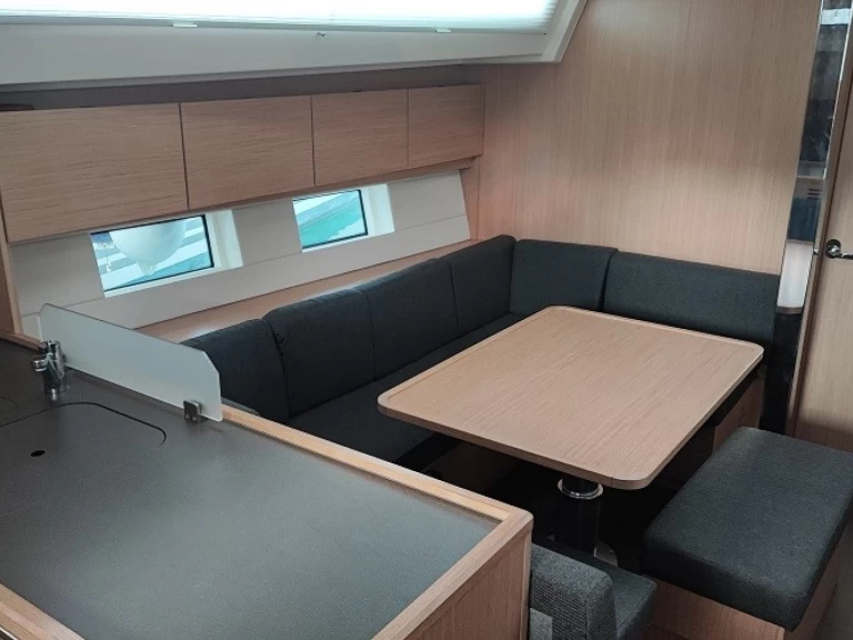 Wynajem łodzi Fethiye tanio Bavaria C45