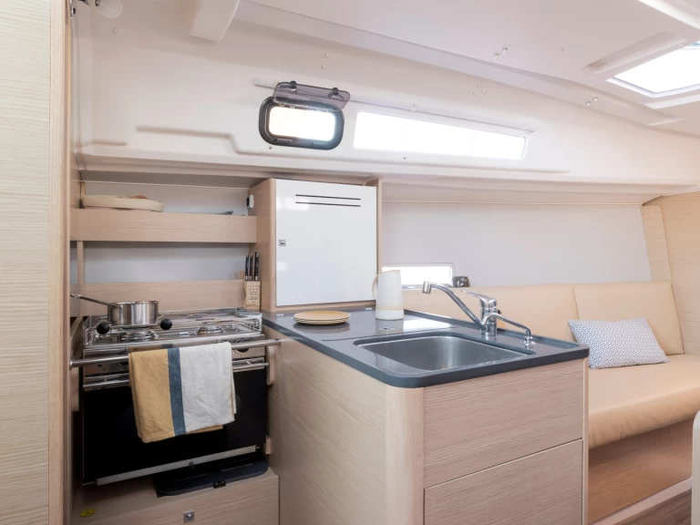 Wynajmij Żaglowiec z lub bez skippera Dufour w Marsylia