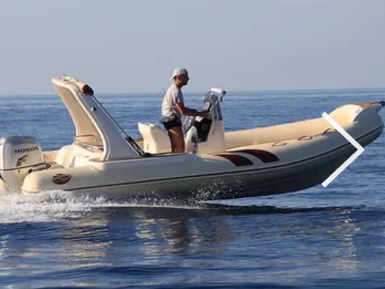 Wynajmij COLBAT COLBAT 580 w Siracusa