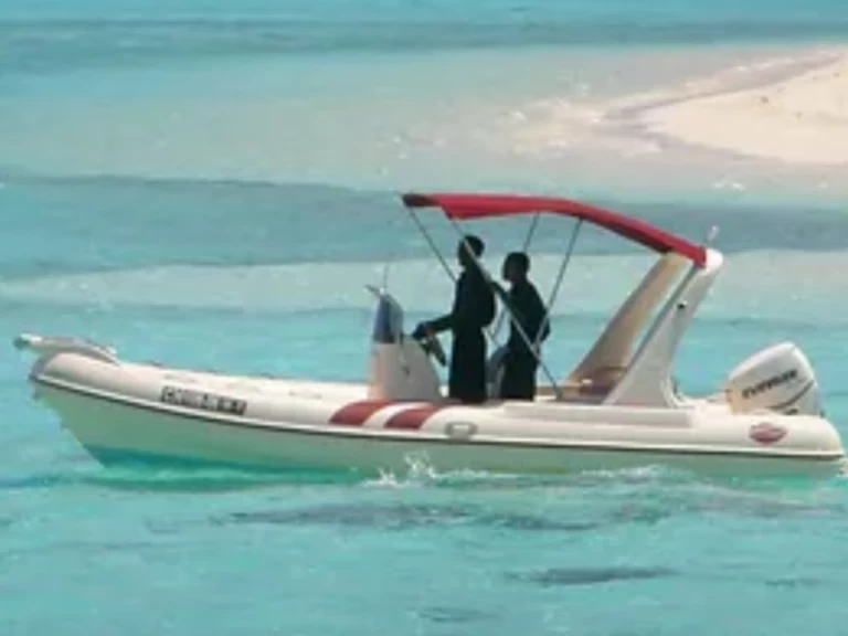 Wynajem Łódż półsztywna COLBAT z patentem 