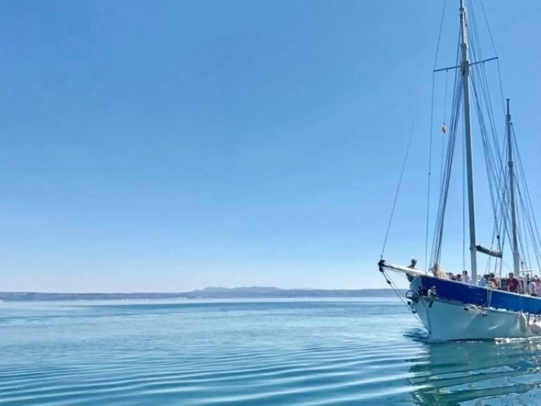 Wynajem łodzi Marsylia tanio AVERSA 23