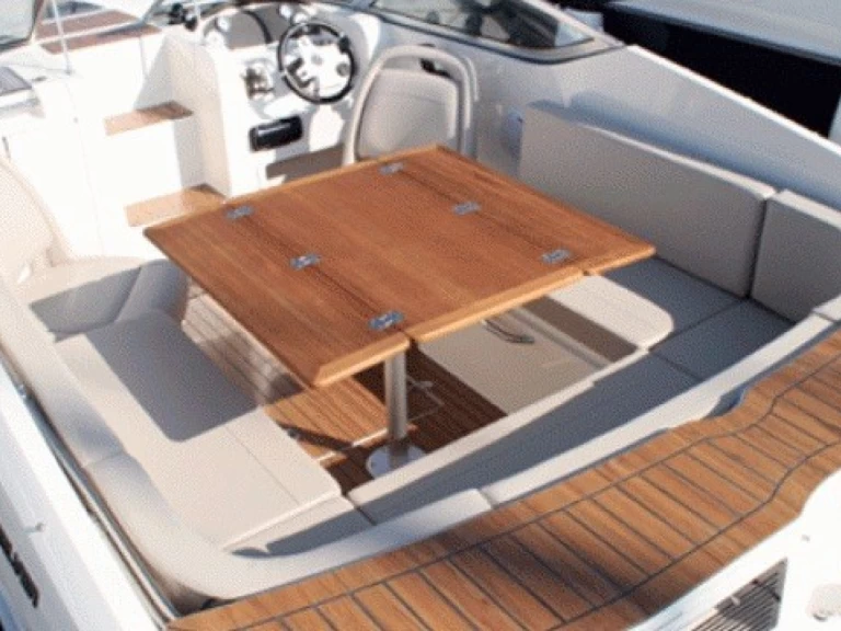 Motorówka do wynajmu w Marsylia w najlepszej cenie