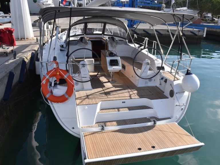 Wynajem łodzi Bavaria Cruiser 46 w Donji Seget na SamBoat 