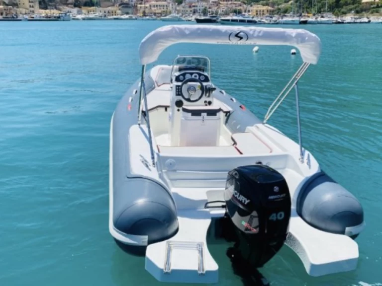 Wynajmij Łódż półsztywna z lub bez skippera Trimarchi w Castellammare del Golfo