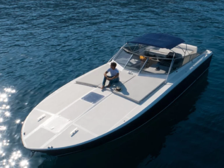 Wynajem Motorówka w Sorrento - Itama Itama 38