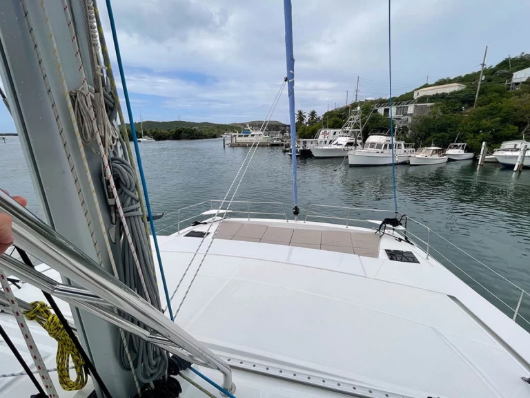 Wynajem Katamaran Bali z patentem 