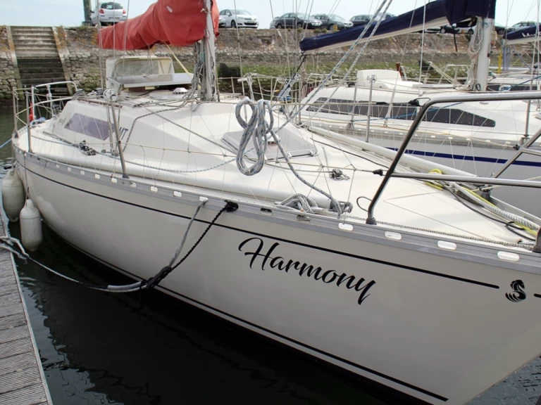 Wynajem Żaglowiec w Caxias - Bénéteau First 32 Bénéteau First 32