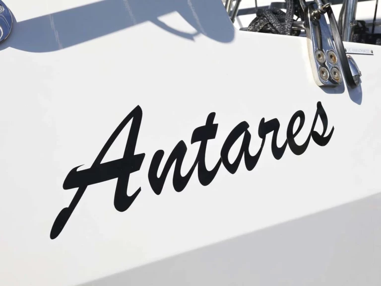 Wynajem Żaglowiec Bavaria z patentem 