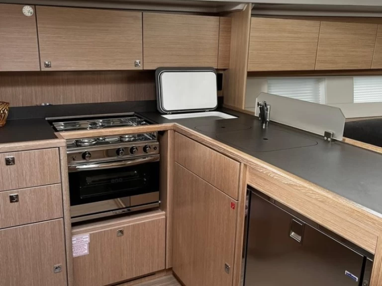 Wynajem łodzi Bavaria Bavaria C45 w Vrsar na SamBoat 