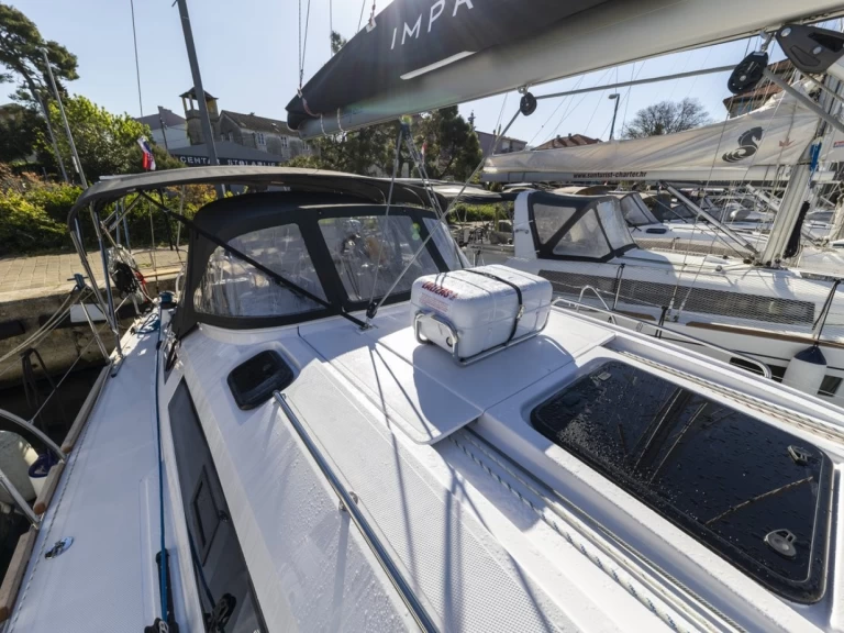 Wynajem Żaglowiec w Zadar - Elan Impression 40.1