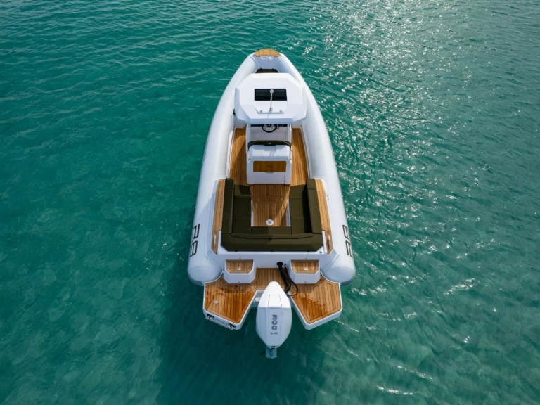 Wynajem Łódż półsztywna w Port du Lavandou - Renier Renier R8 Tourer