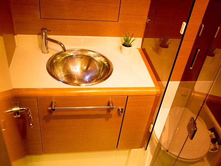 Wynajem łodzi Lefkáda tanio Sun Odyssey 439