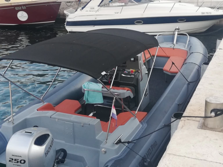 Wynajem łodzi Marlin Boat Marlin 850 w Sibenik na SamBoat 