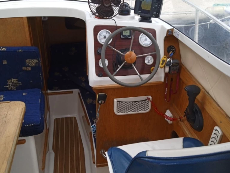 Motorówka do wynajmu w Capbreton w najlepszej cenie