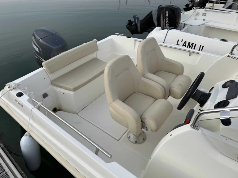 Wynajmij Jeanneau Cap Camarat 555 Style w Quiberon