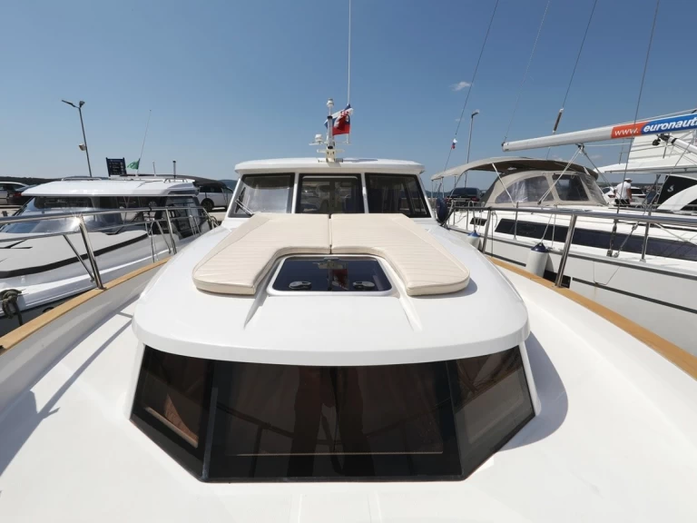Wynajmij Luksusowy jacht z lub bez skippera Greenline Yachts w Biograd na Moru