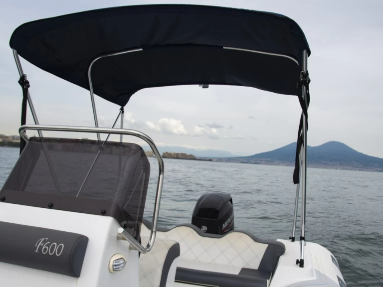Wynajem łodzi DOMAR f600 w Neapol na SamBoat 