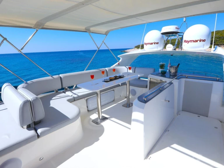 Wynajem łodzi Galeon Galeon 640 Fly w Split na SamBoat 