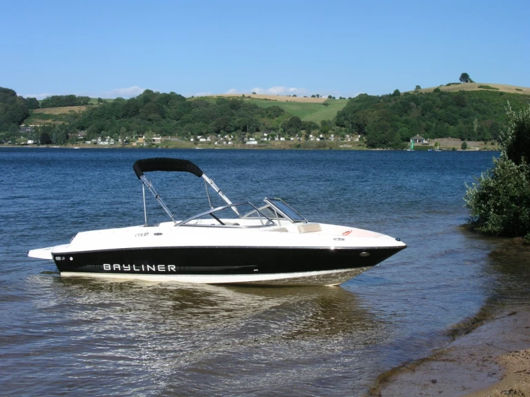 Wynajem w Salles-Curan- Bayliner Bayliner 175 GT na SamBoat