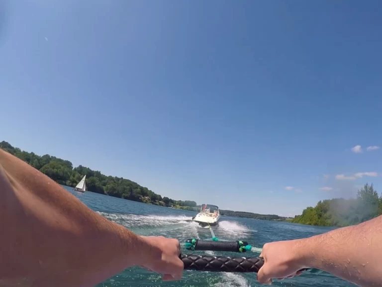 Wynajem łodzi Salles-Curan tanio Bayliner 175 GT