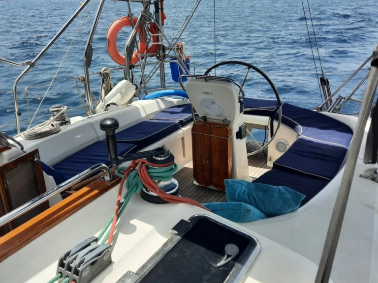 Wynajmij Bavaria Bavaria 40 w Xemxija