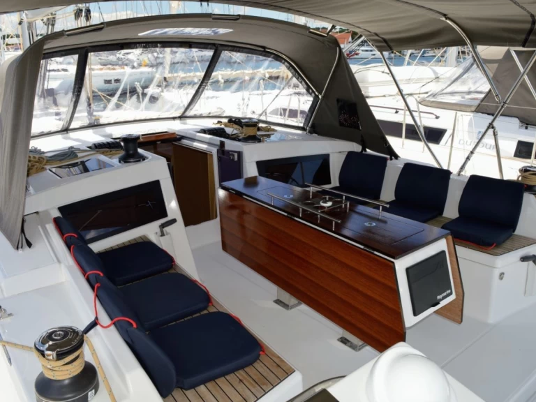 Żaglowiec do wynajmu w Biograd na Moru w najlepszej cenie