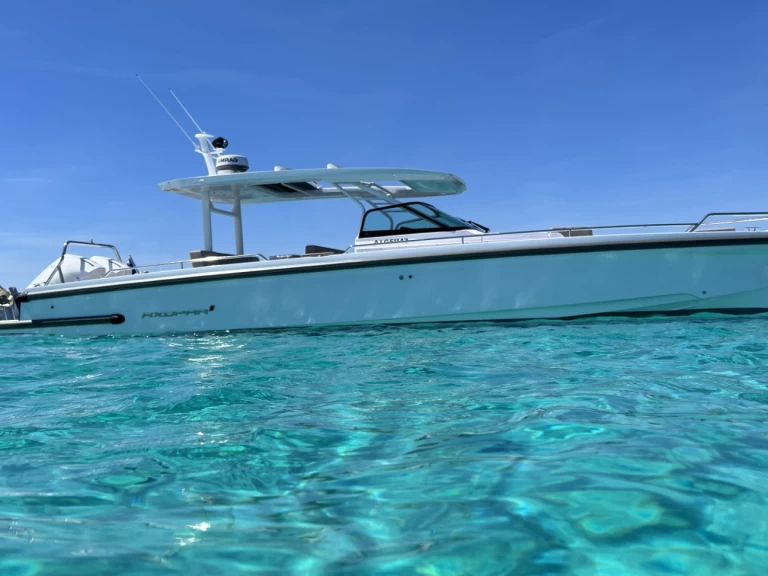 Motorówka do wynajmu w Porto-Vecchio w najlepszej cenie