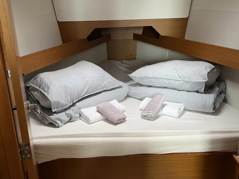 Wynajem łodzi Trogir tanio Sun Odyssey 349