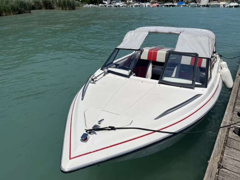 Motorówka do wynajmu w Sevrier w najlepszej cenie