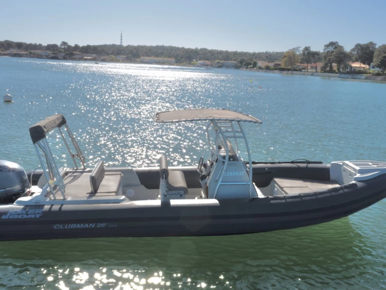 Wynajmij Joker Boat Clubman 26 Special w Grand Piquey