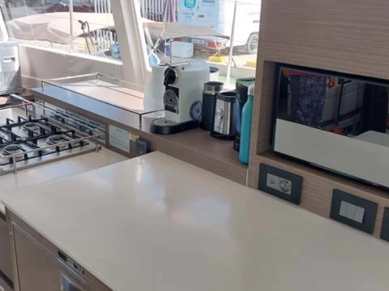 Katamaran do wynajmu w Palma de Mallorca w najlepszej cenie