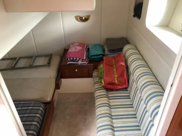 Wynajem Luksusowy jacht Baia z patentem 